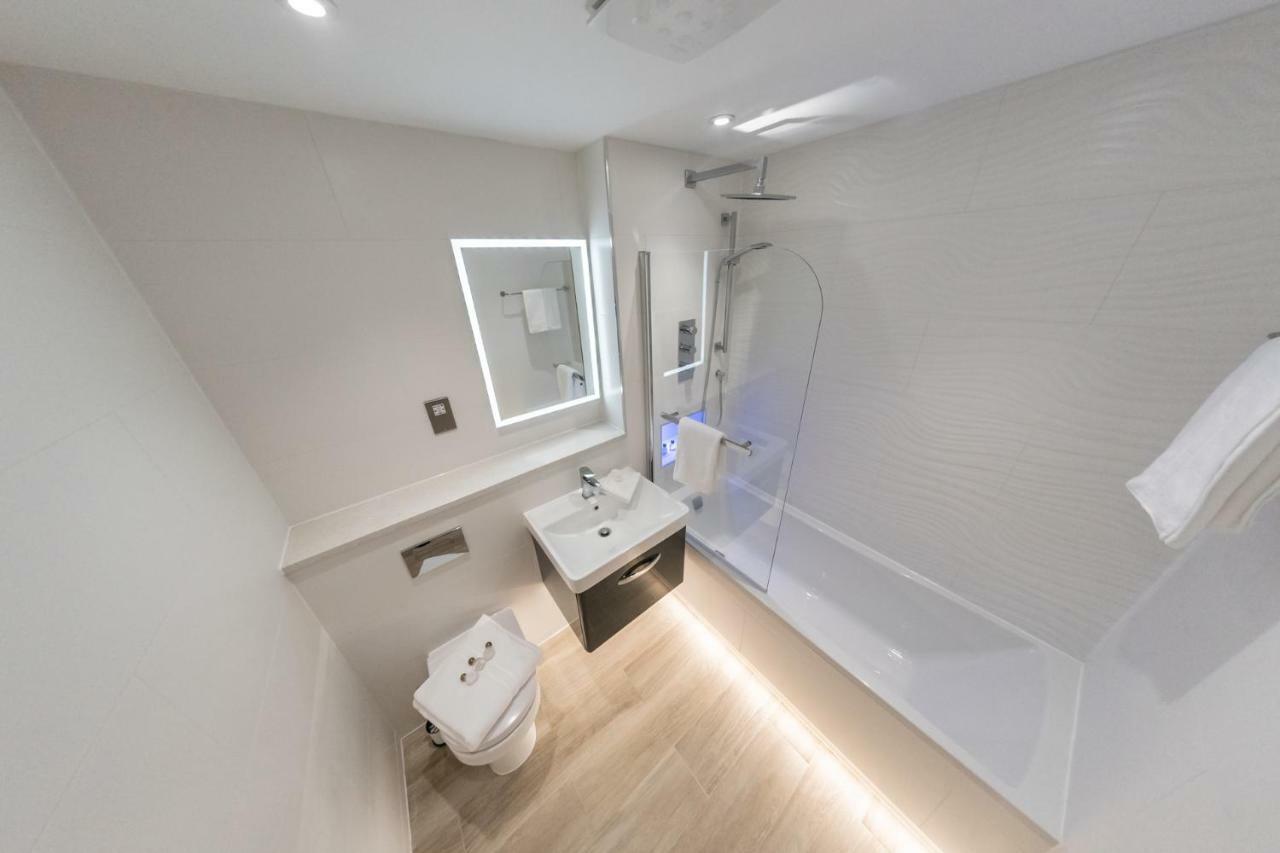Ivory Apartment